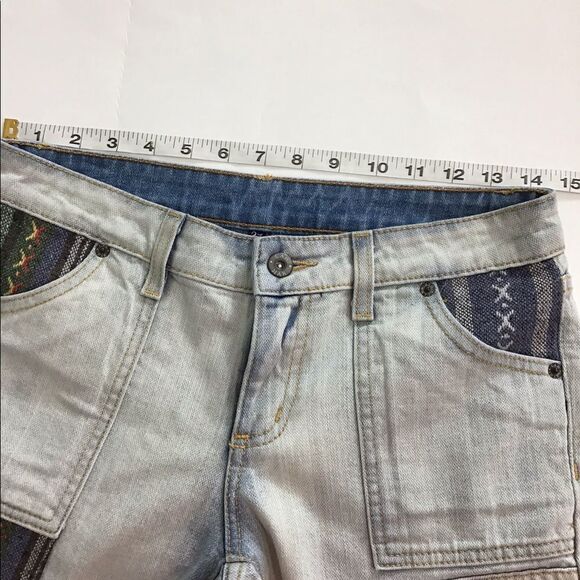 LF Tapestry Low Rise Bell Bottom Flare Leg Jeans New Size 27 - Picture 5 of 13